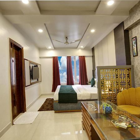 The Shanti Plaza - Nueva Delhi Exterior foto