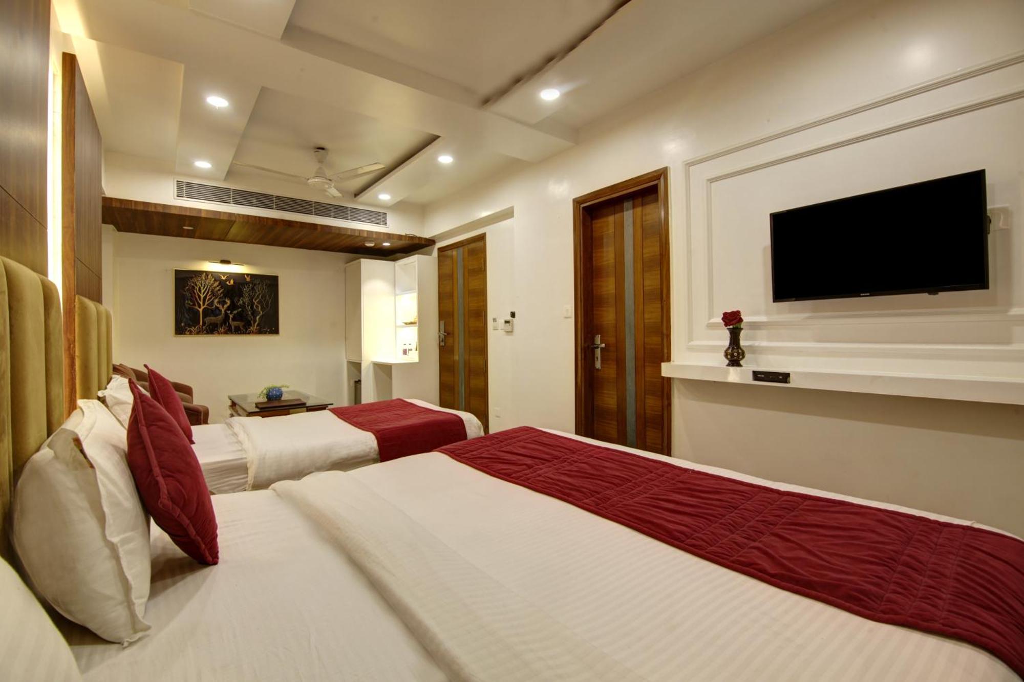 The Shanti Plaza - Nueva Delhi Exterior foto