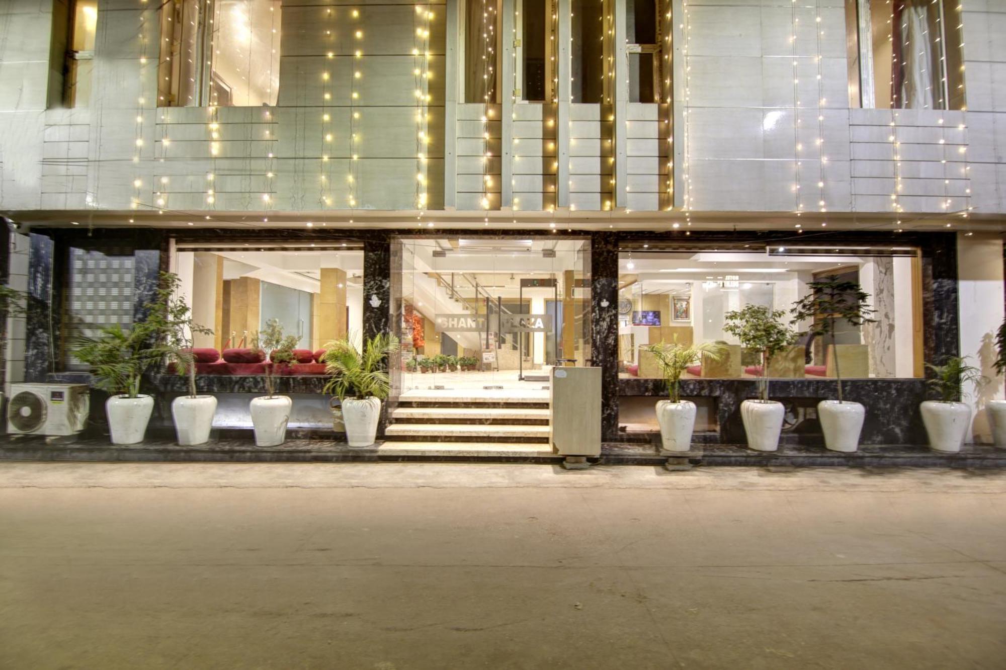 The Shanti Plaza - Nueva Delhi Exterior foto