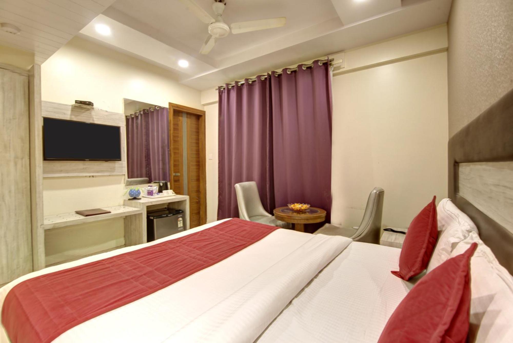 The Shanti Plaza - Nueva Delhi Exterior foto