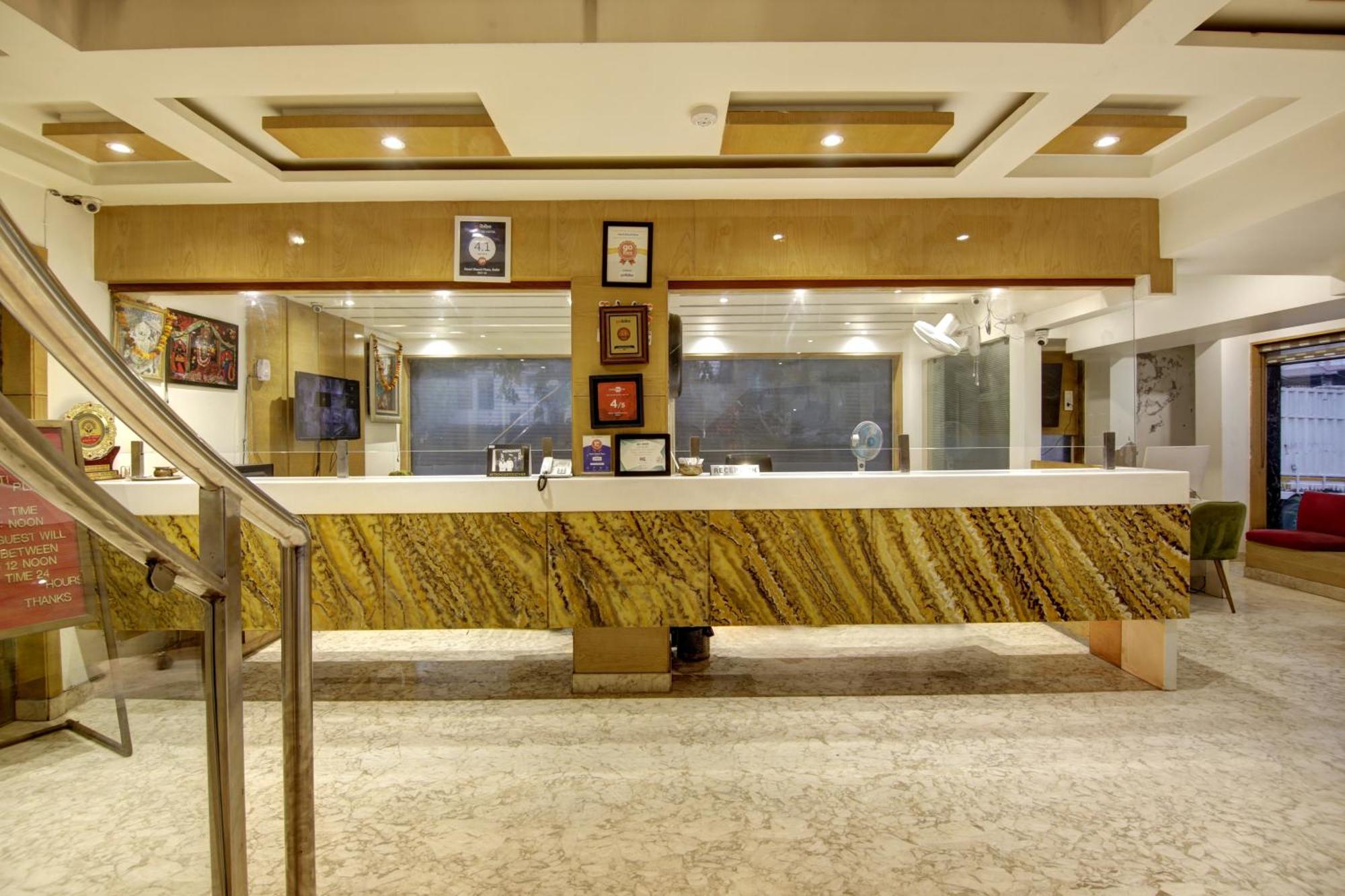 The Shanti Plaza - Nueva Delhi Exterior foto