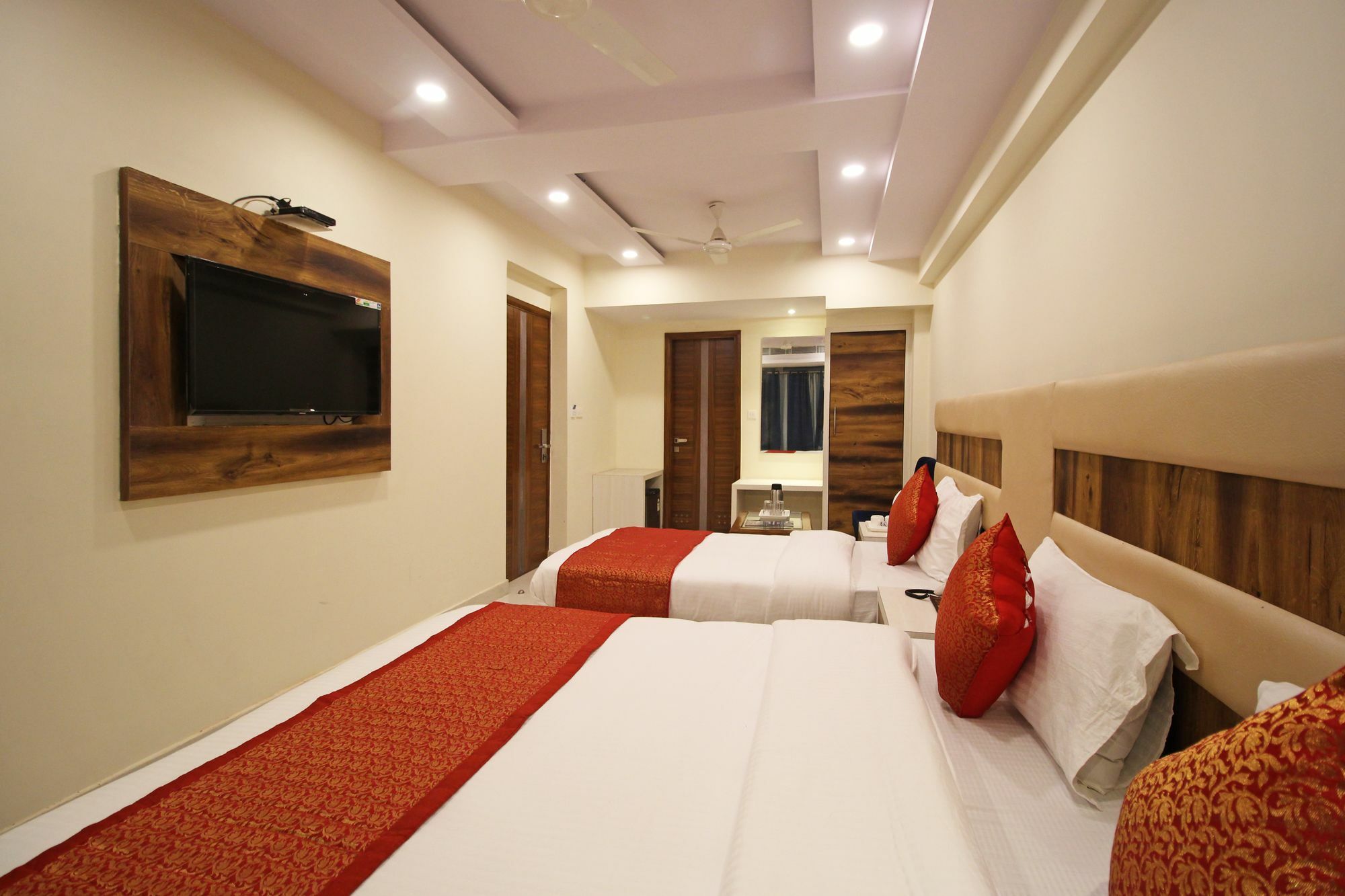 The Shanti Plaza - Nueva Delhi Exterior foto
